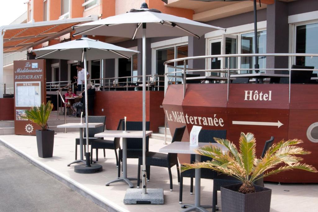 פור-א-נובל Logis Hotel & Restaurant Mediterranee מראה חיצוני תמונה